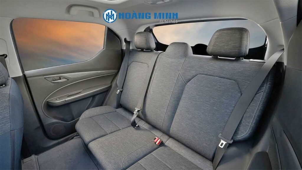 Nội thất rộng rãi, êm ái
