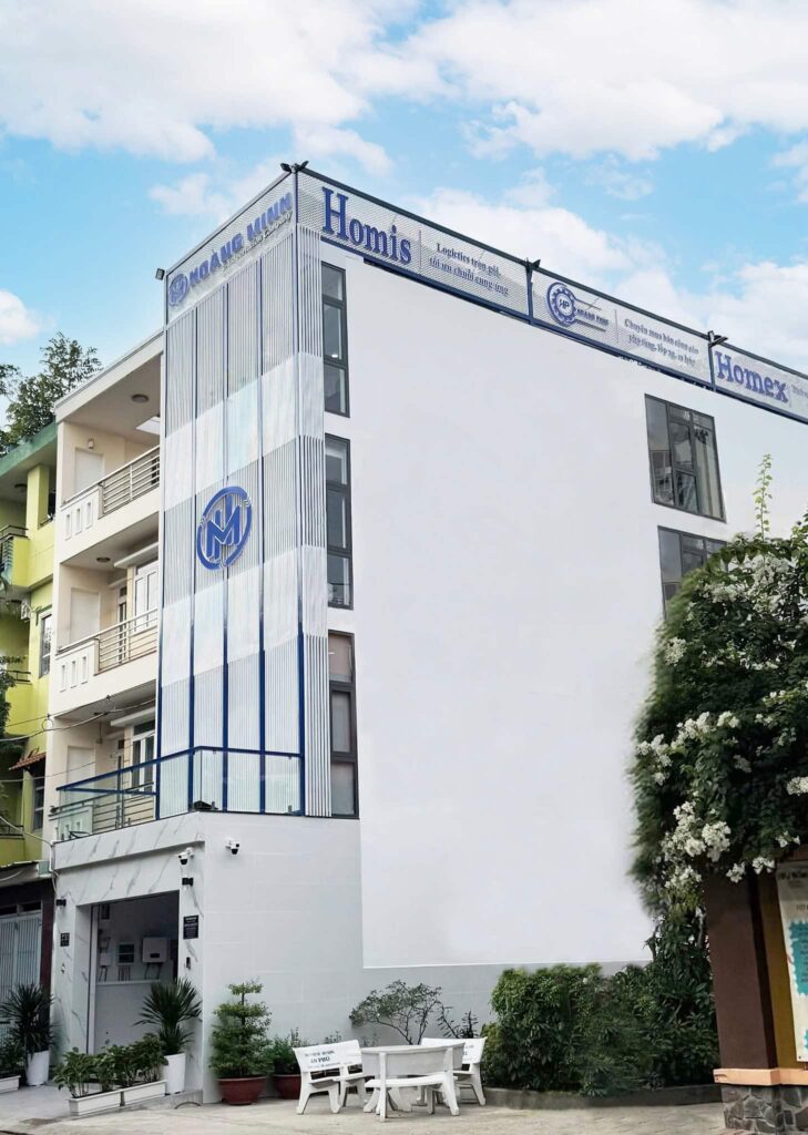 Trụ sở Hoàng Minh Bus Lines tại TpHCM
