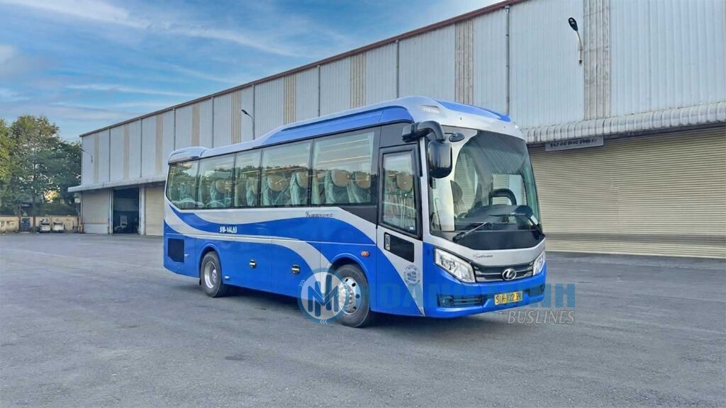 Cho thuê xe 29 chỗ TPHCM đưa đón đoàn khách đi công tác, gặp gỡ đối tác